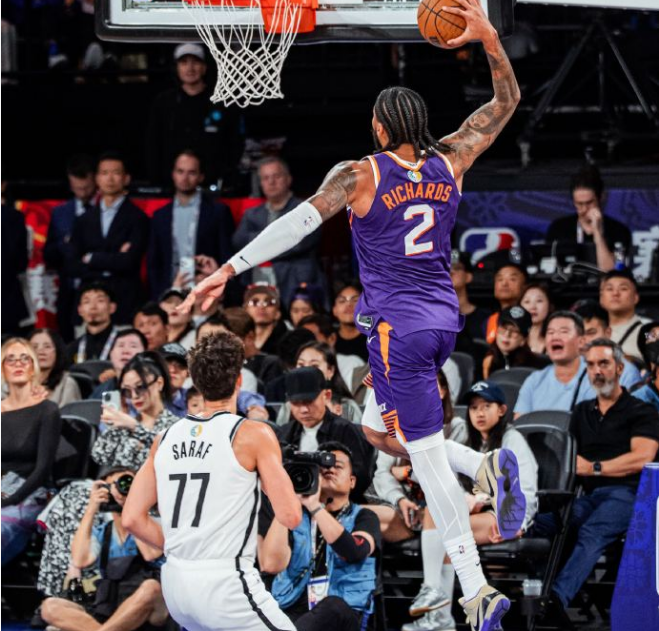 分钟内外开, 曾凡博替补 分钟内外开, 曾凡博替补