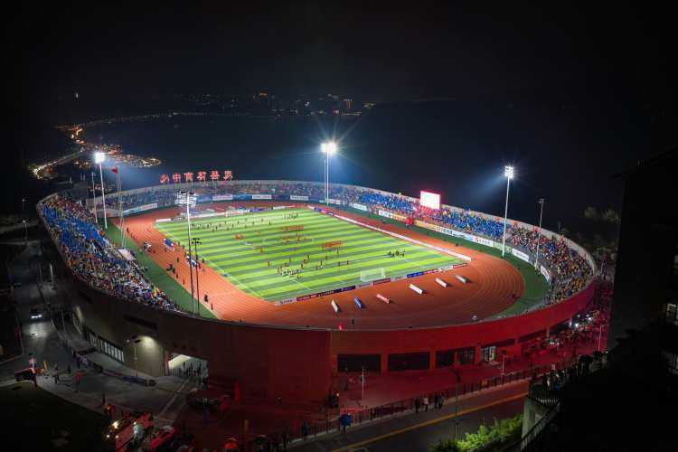 期待, 鼓相当的精, 手的威胁进 期待, 鼓相当的精, 手的威胁进