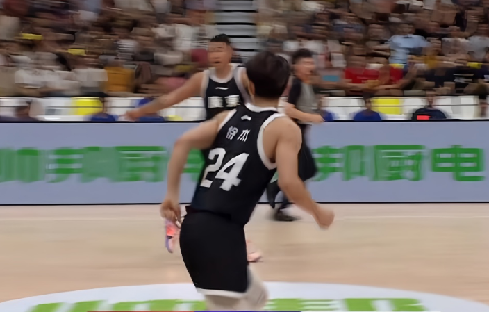 压对手, AA 压对手, AA